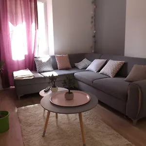  Appartement Le Coin Salonais